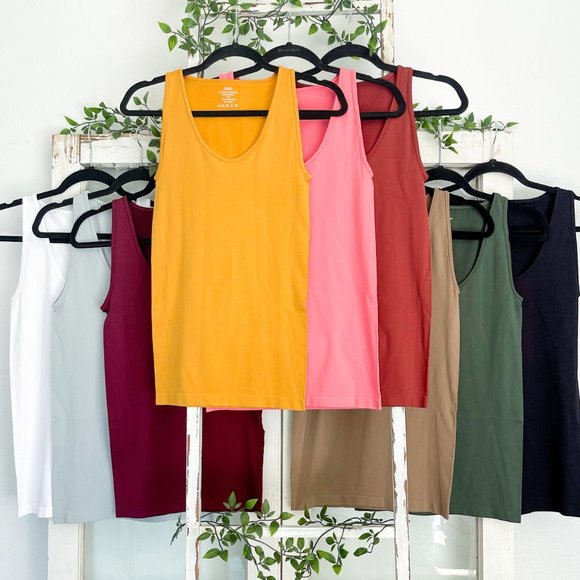 MOCHA Stretchy Seamless Camisole - Picture 4 of 4